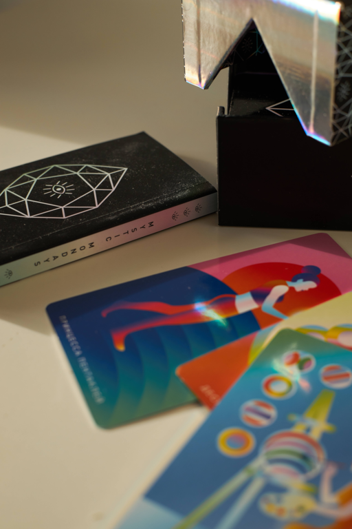 Mystic Mondays Tarot. Таро мистических понедельников. 78 карт и руководство (в подарочном оформлении)